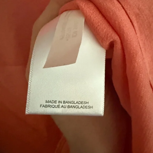 Express V-Neck Gramercy Tee in Coral NWT - Picture 6 of 6